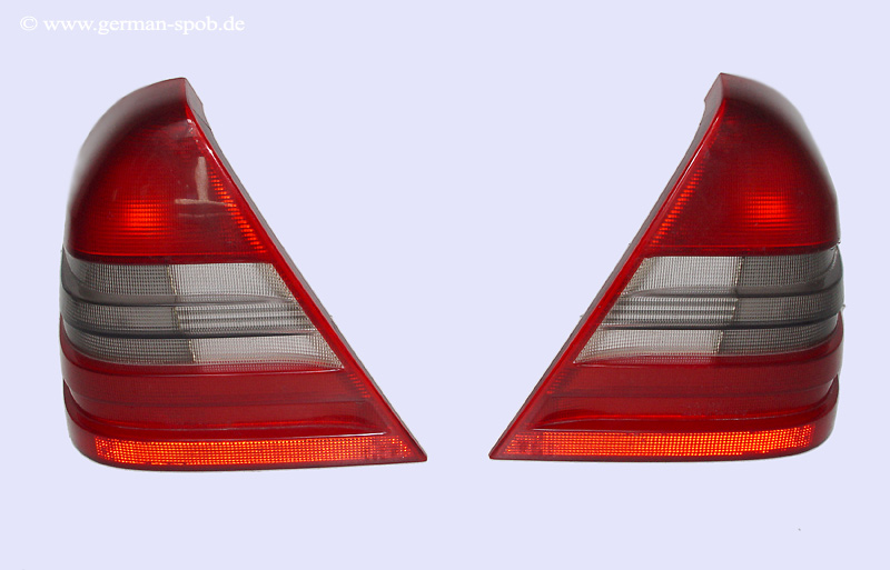 Heckleuchte -set Mercedes-Benz / Ulo A2028201966 , A2028202266 ...