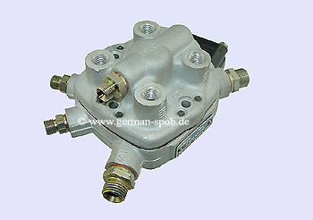  0438101010 Fuel Distributor Bosch | Mercedes W201 2.3 16 V | General Refurbished 0 438 101 010 Mercedes / BOSCH 0438101009,  0438101010, 0986438209, F026TX2032, 0 438 101 010, 0 438 101 009 Mercedes M 102.983 190 W201 E 2.3-16